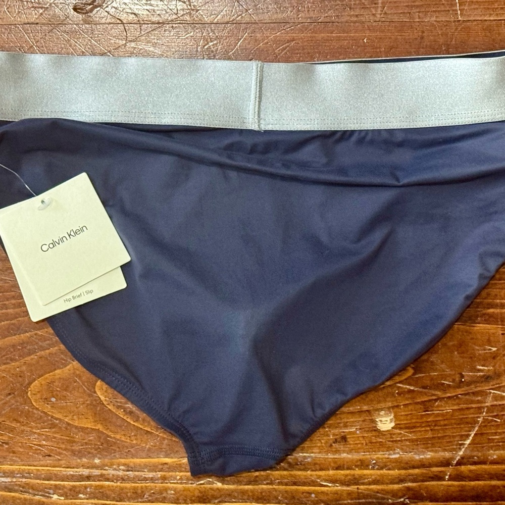 Calvin Klein Navy Blue Briefs - Picture 3 of 10